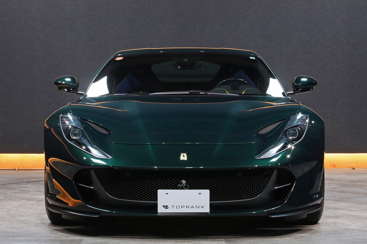 2019 Ferrari 812 Superfast null