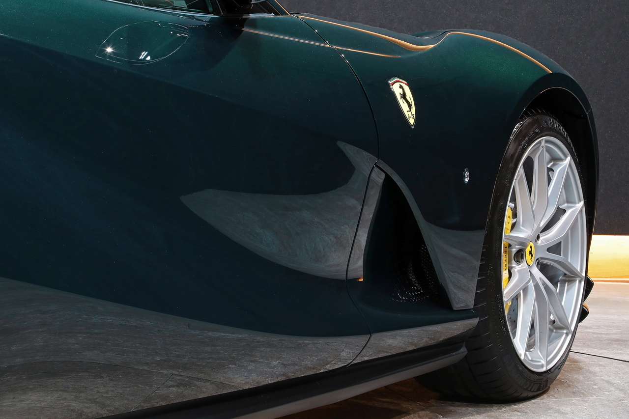 2019 Ferrari 812 Superfast null