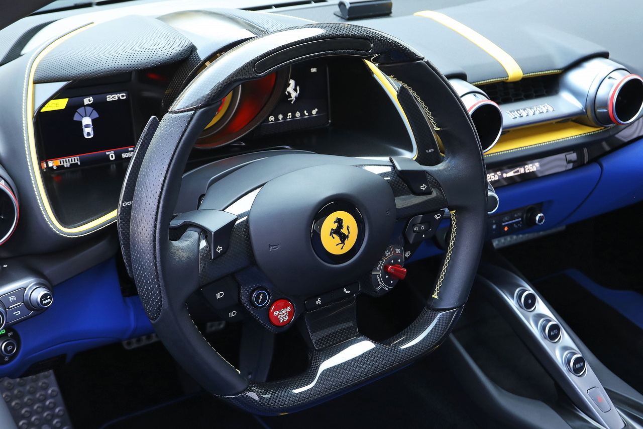 2019 Ferrari 812 Superfast null