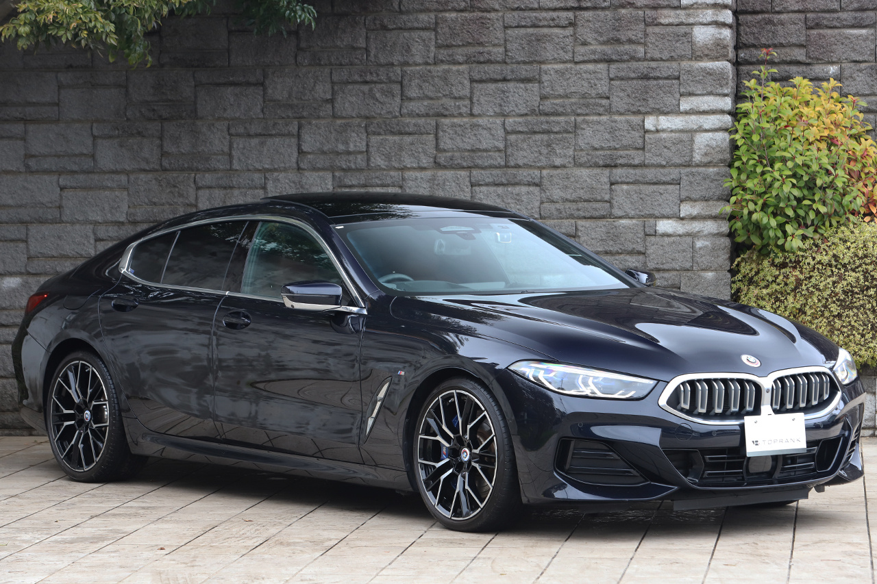 2022 BMW 8 SERIES 