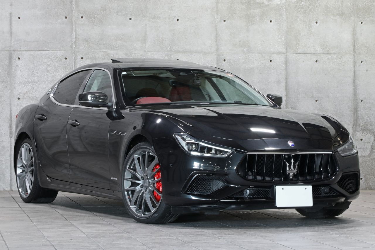 2017 Maserati GHIBLI null