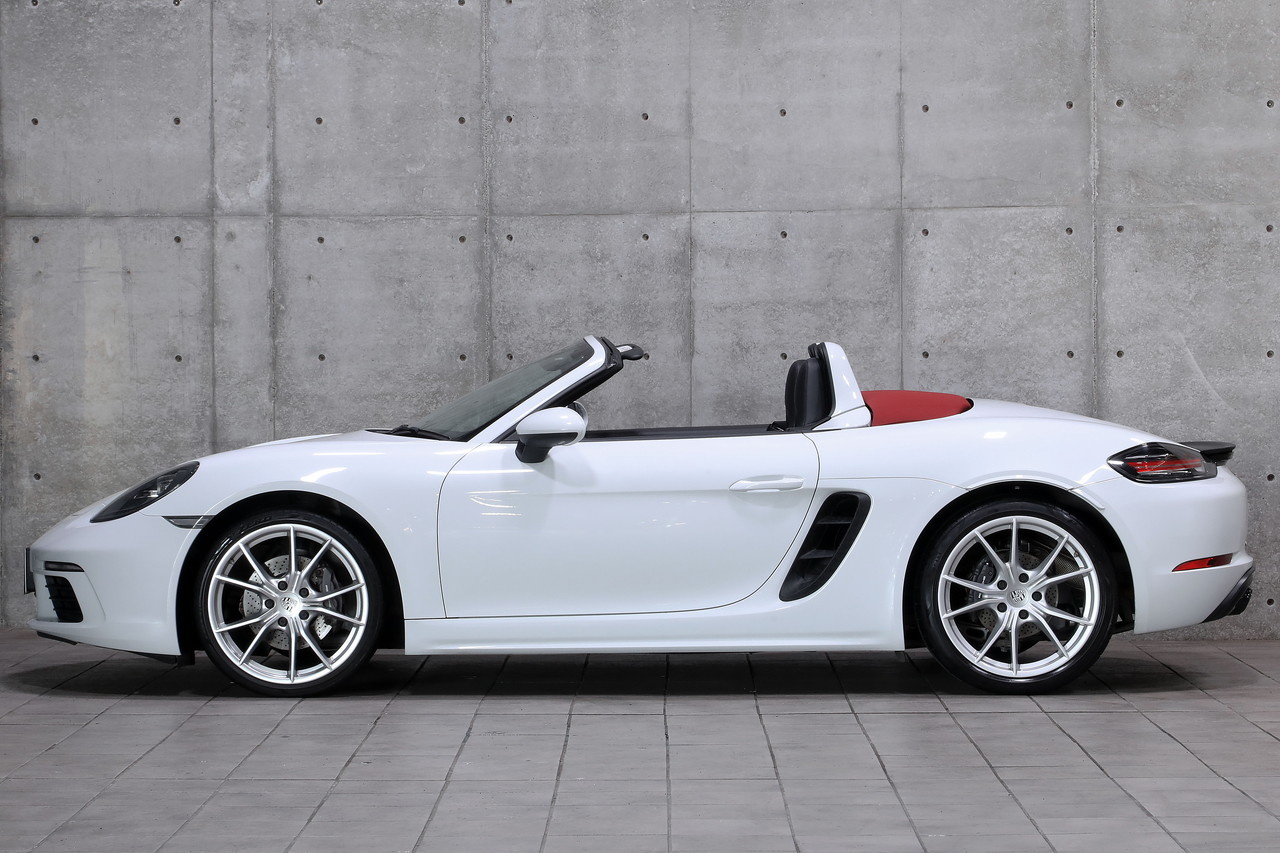 2017 Porsche 718 BOXSTER null