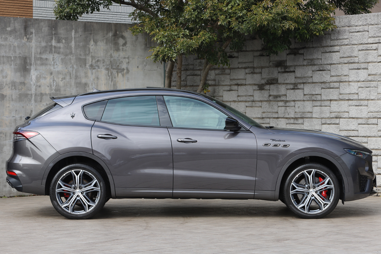 2022 Maserati Levante null