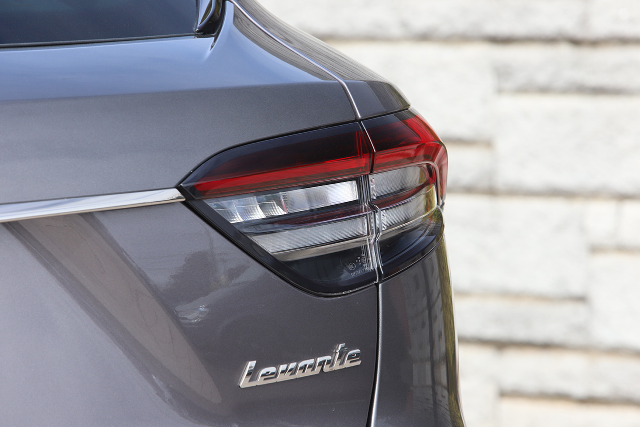 2022 Maserati Levante null