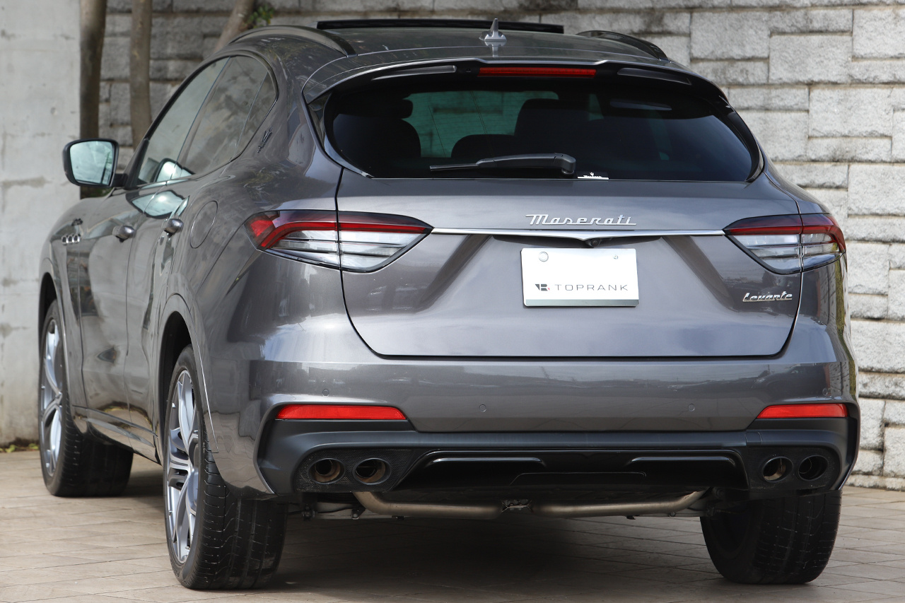 2022 Maserati Levante null