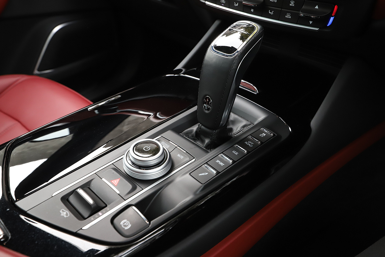 2022 Maserati Levante null