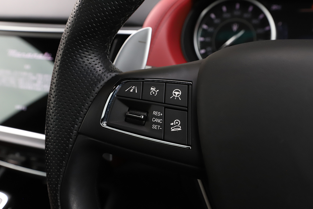 2022 Maserati Levante null