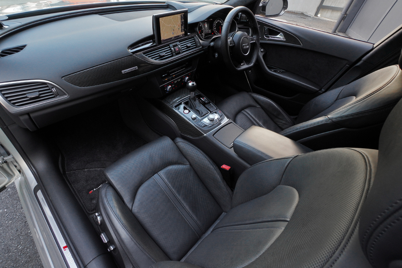 2016 Audi RS6 AVANT null