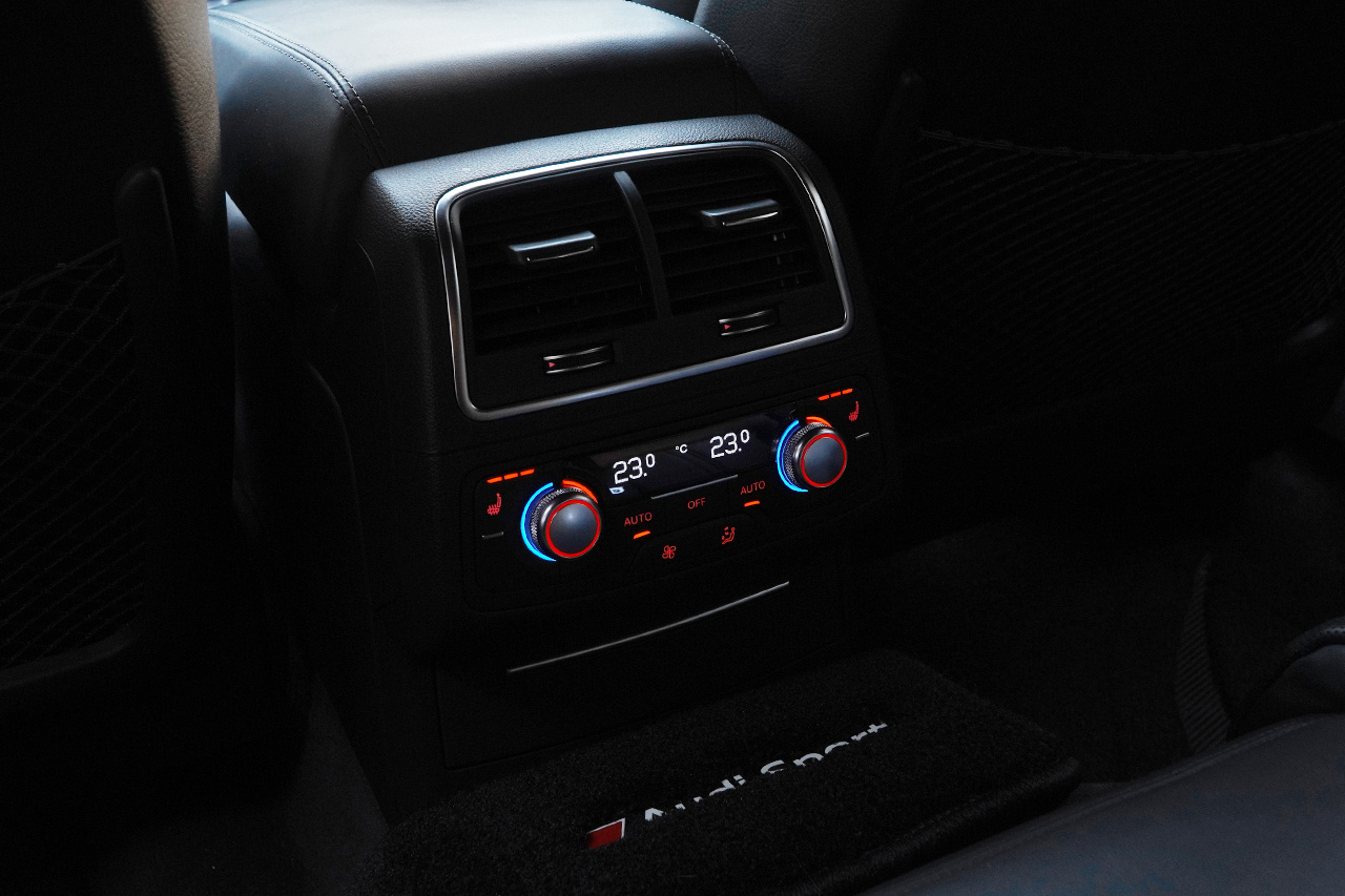 2016 Audi RS6 AVANT null