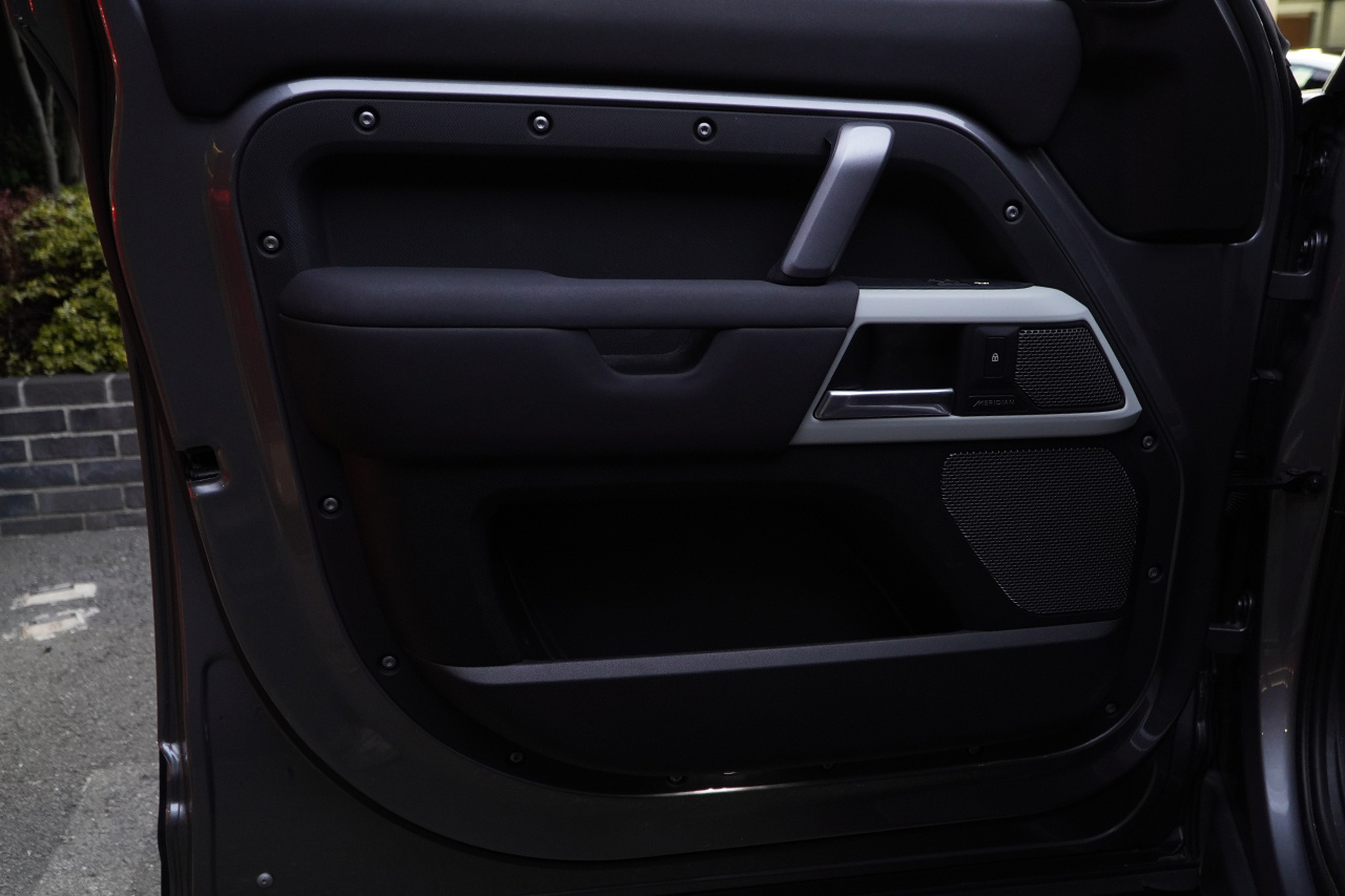 2021 Land Rover DEFENDER null