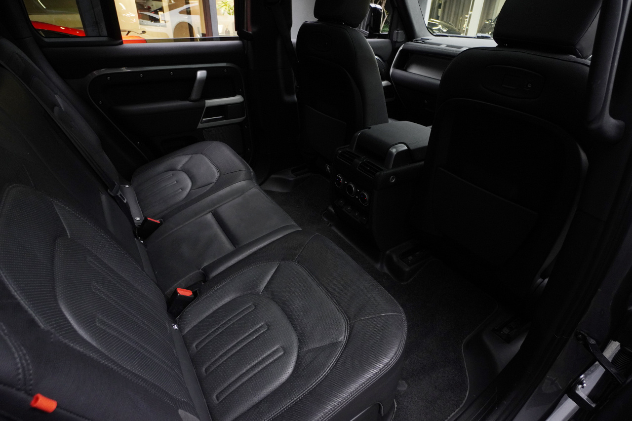 2021 Land Rover DEFENDER null