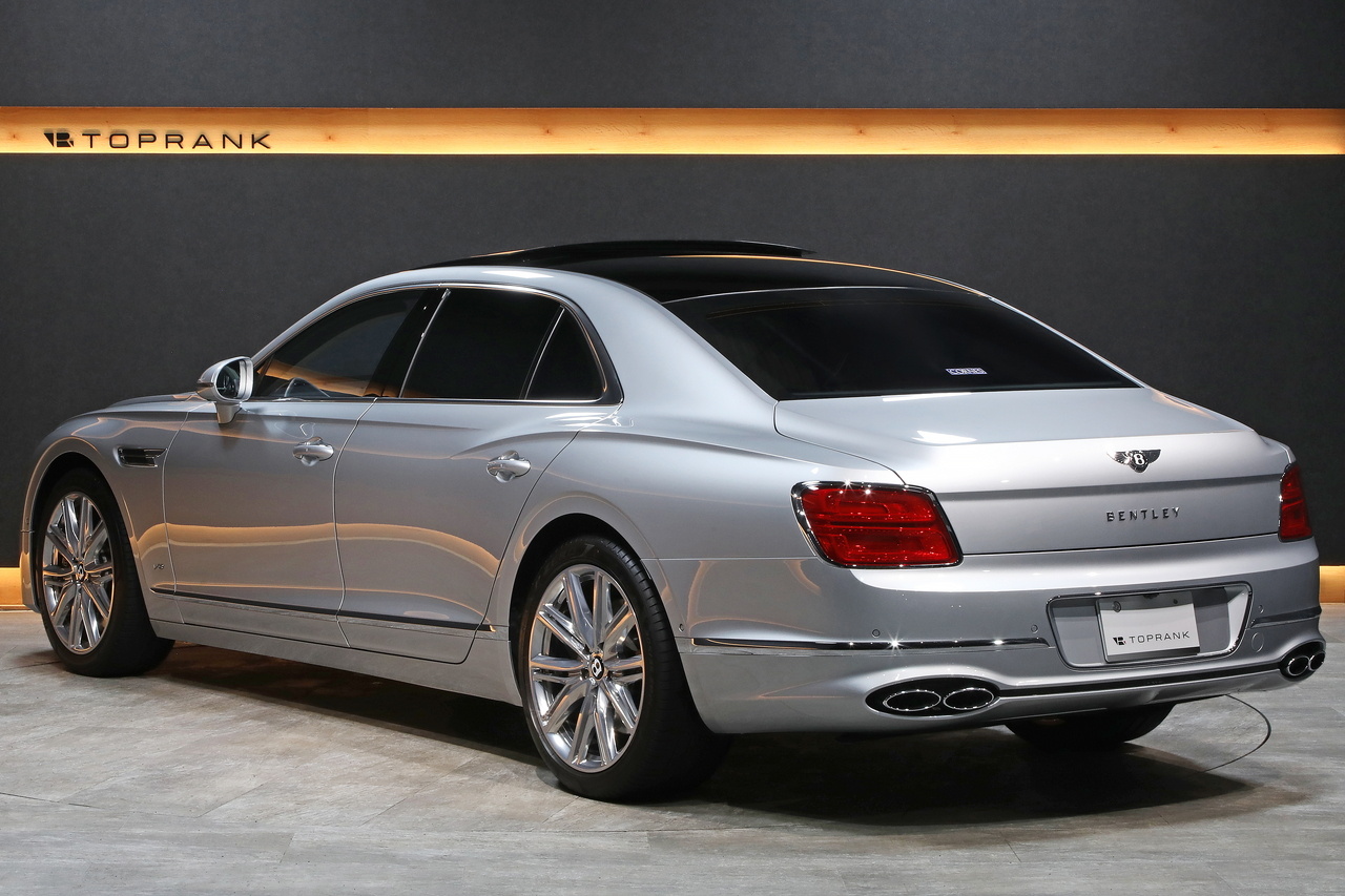 2022 Bentley FLYING SPUR null