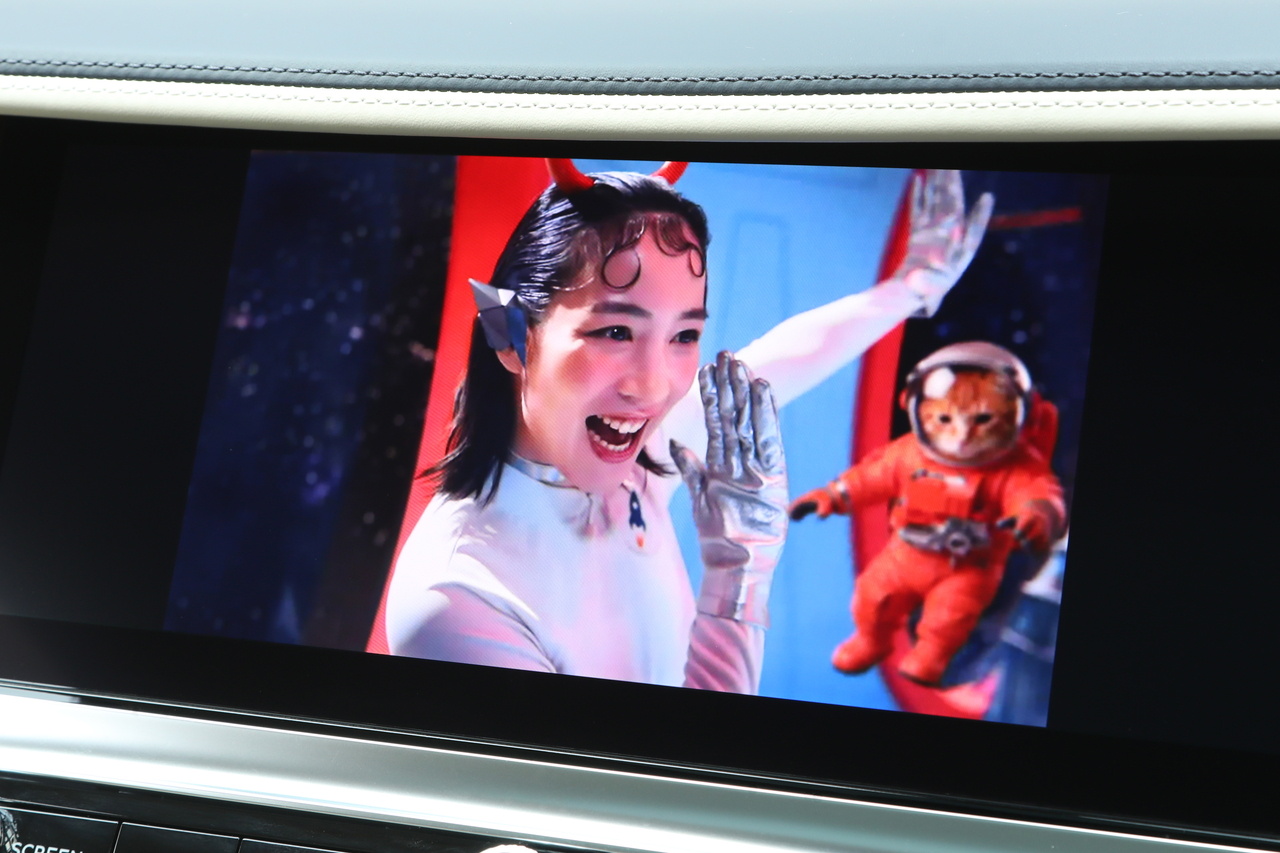 2022 Bentley FLYING SPUR null