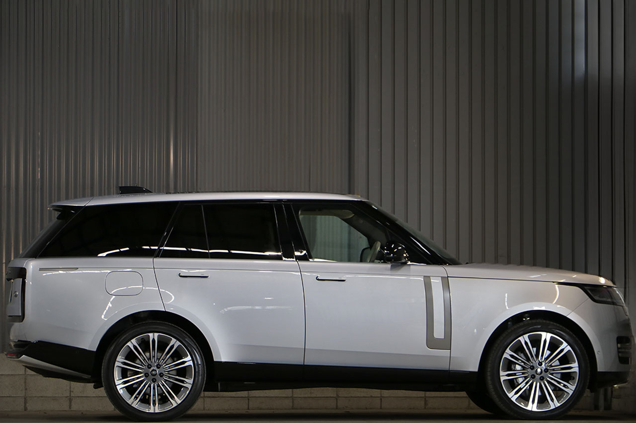 2023 Land Rover RANGE ROVER 