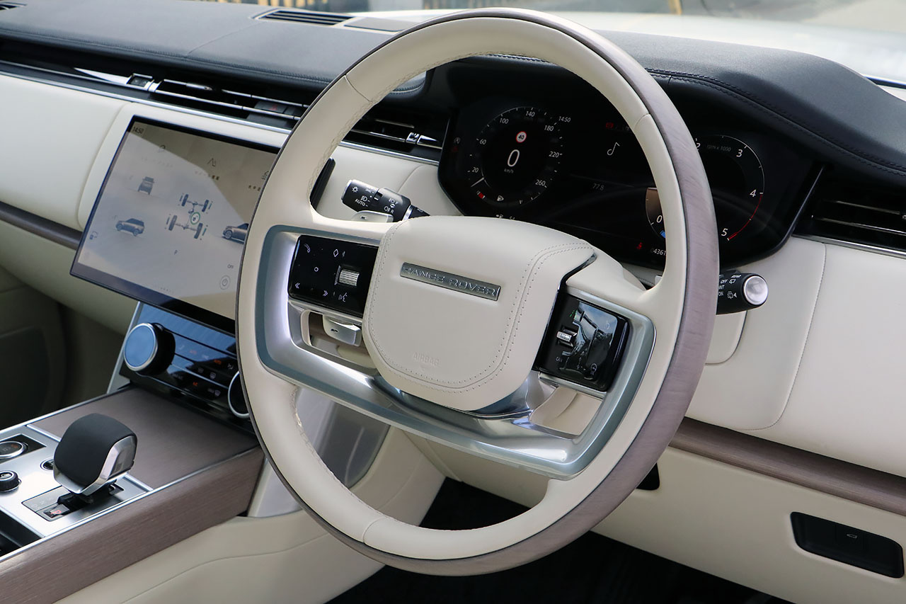 2023 Land Rover RANGE ROVER 