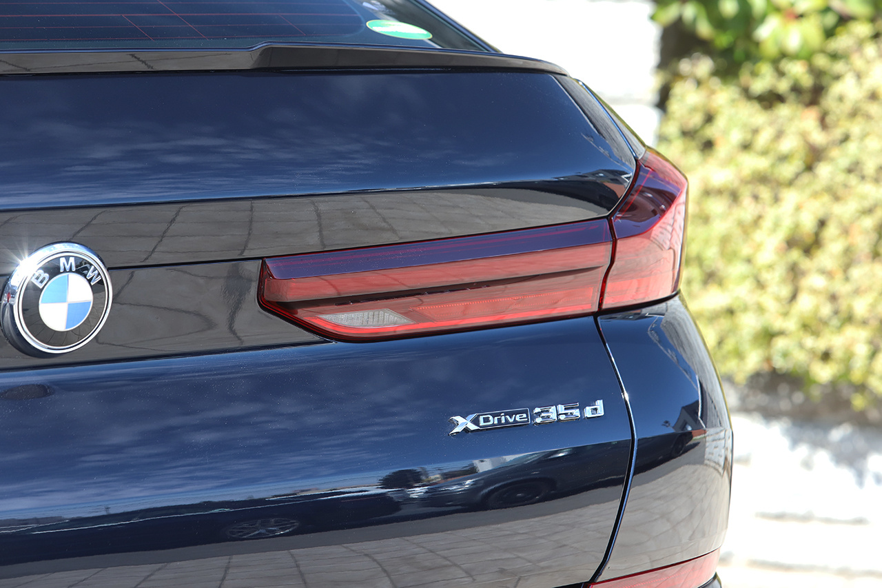 2021 BMW X6 