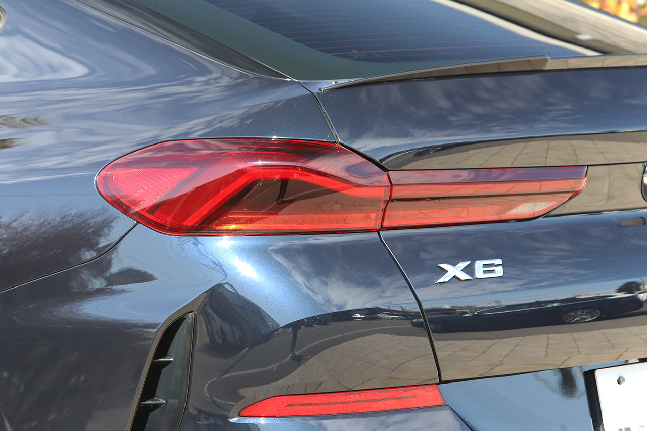 2021 BMW X6 