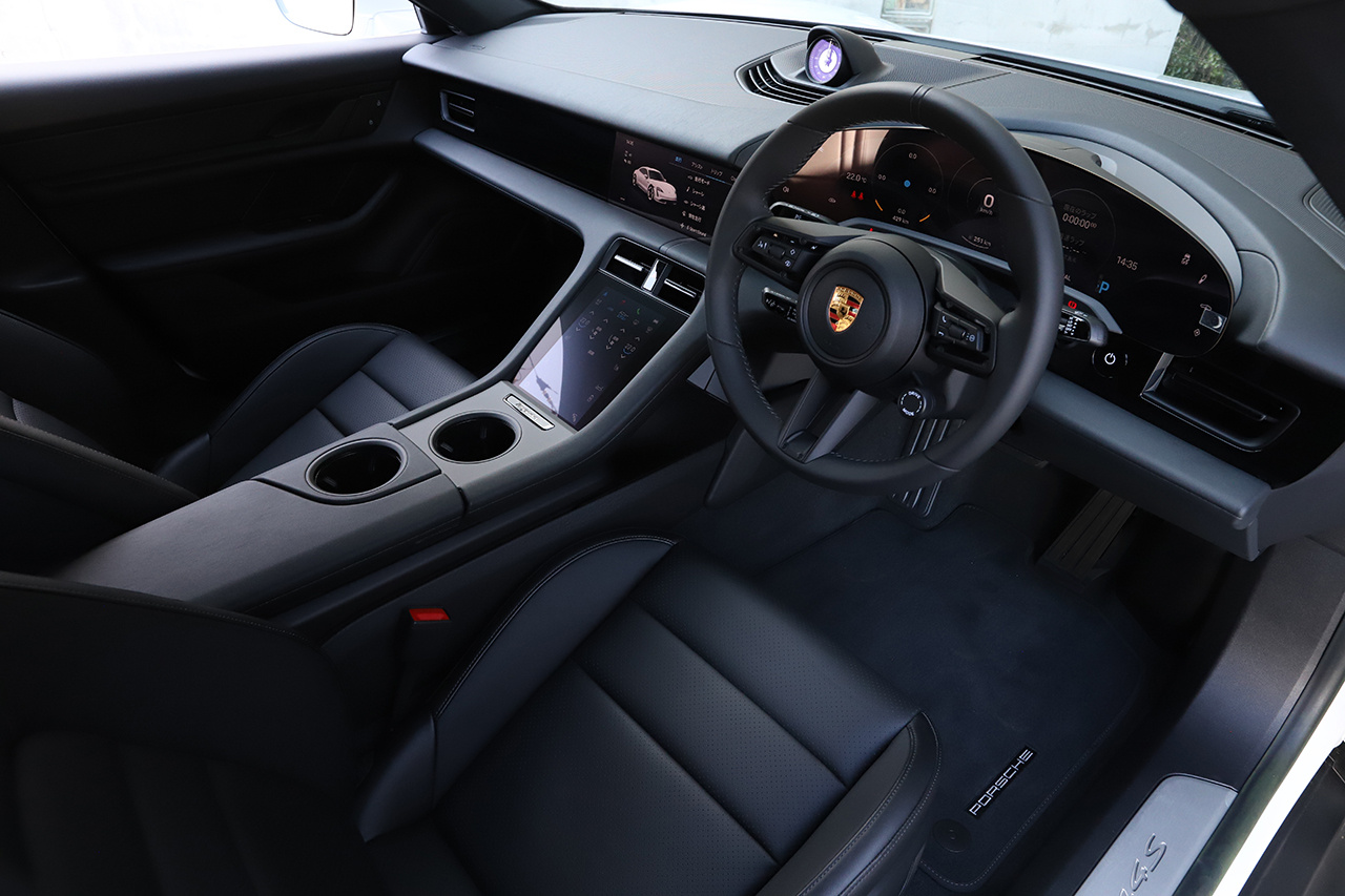 2023 Porsche Taycan 