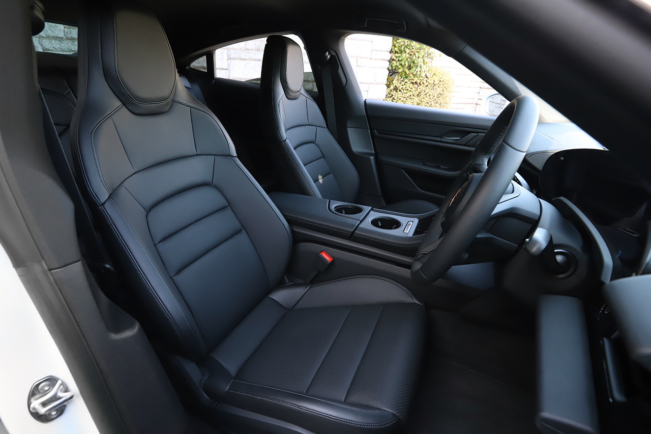 2023 Porsche Taycan 