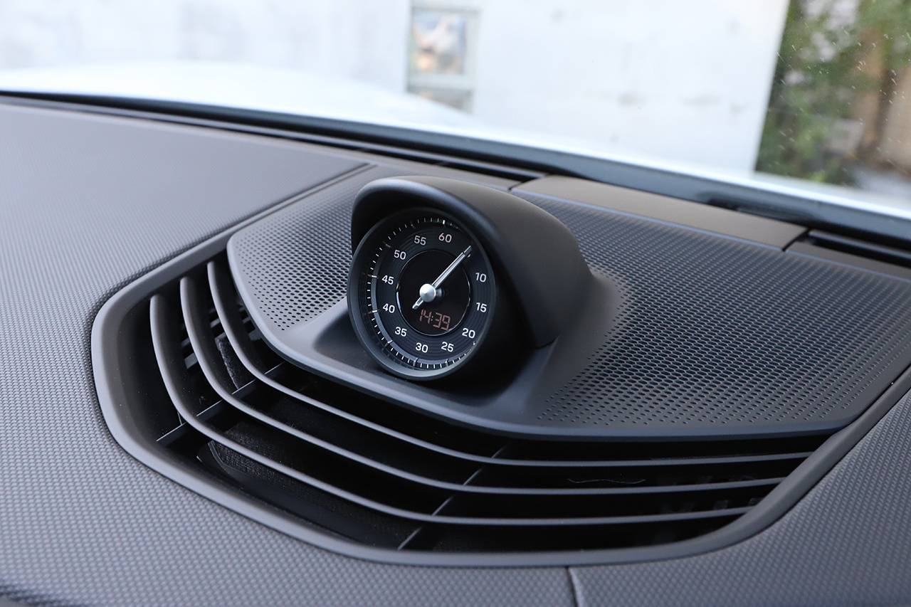 2023 Porsche Taycan 