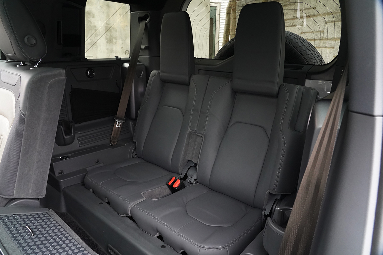 2021 Land Rover DEFENDER 