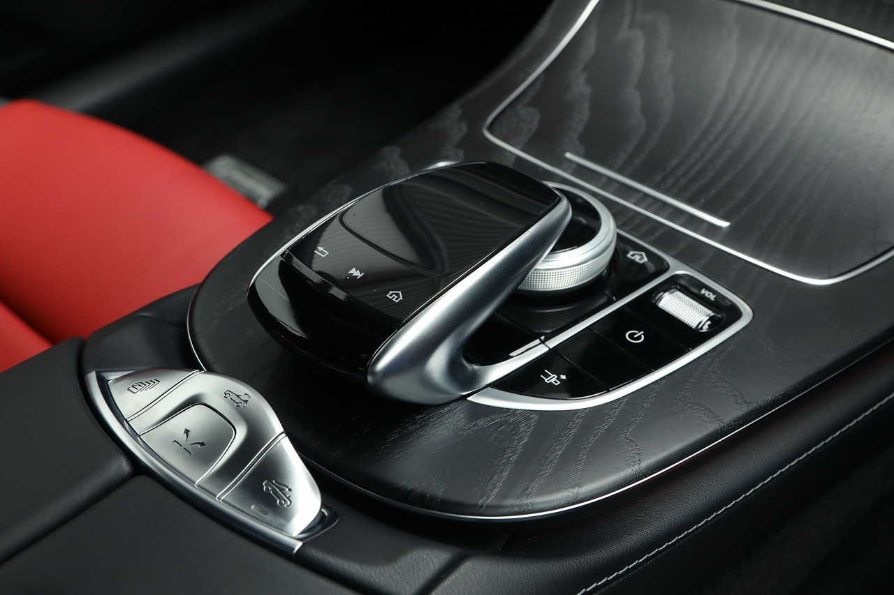 2018 Mercedes-Benz E CLASS null