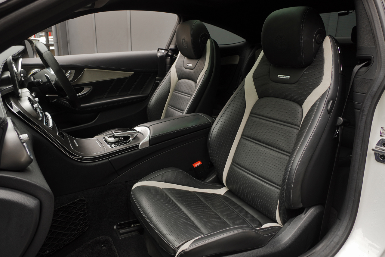 2019 Mercedes-AMG C CLASS null