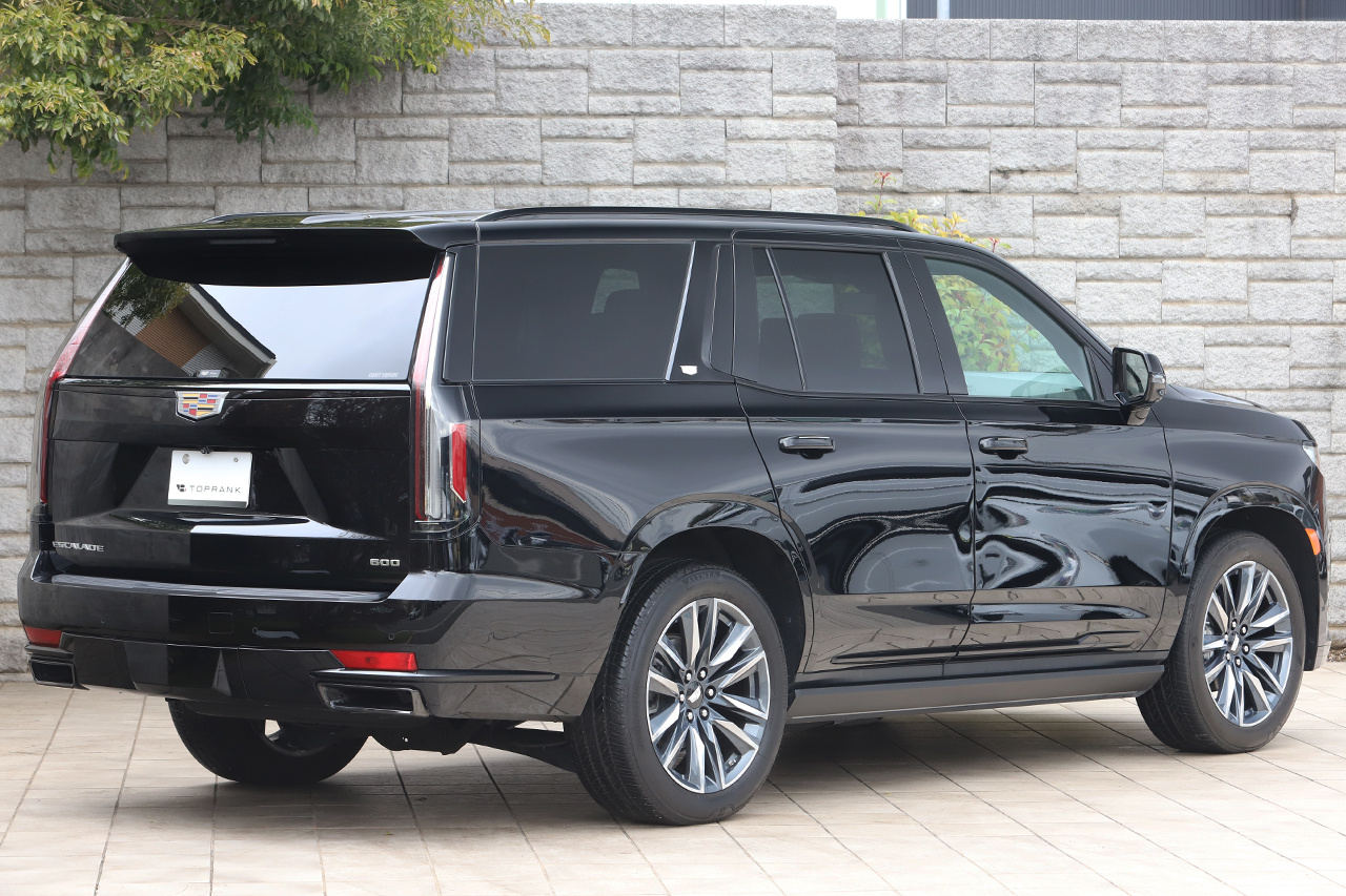 2022 Cadillac ESCALADE 