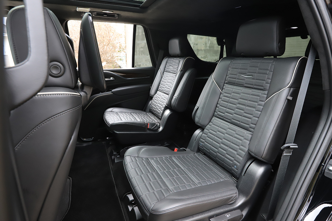 2022 Cadillac ESCALADE 