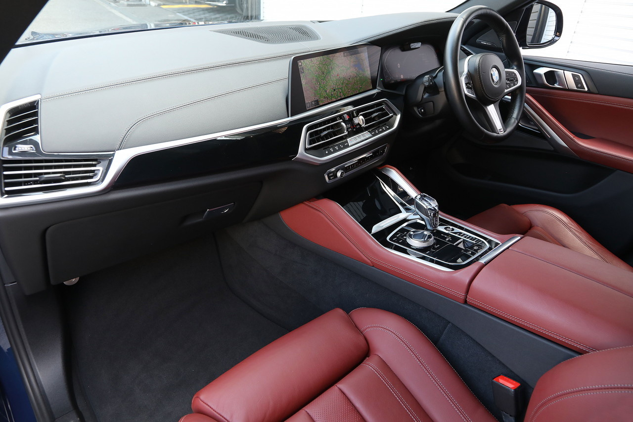 2021 BMW X6 null