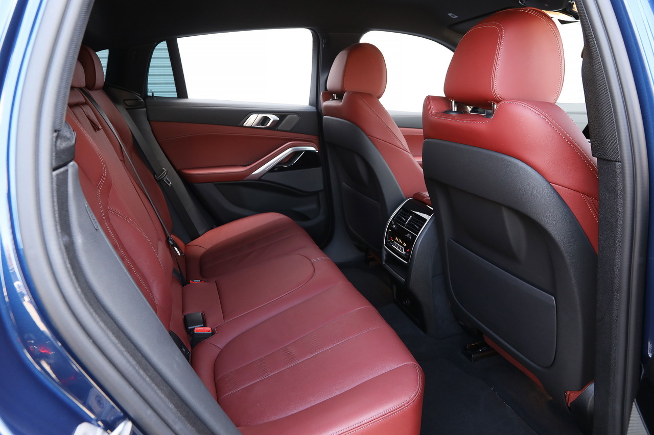 2021 BMW X6 null