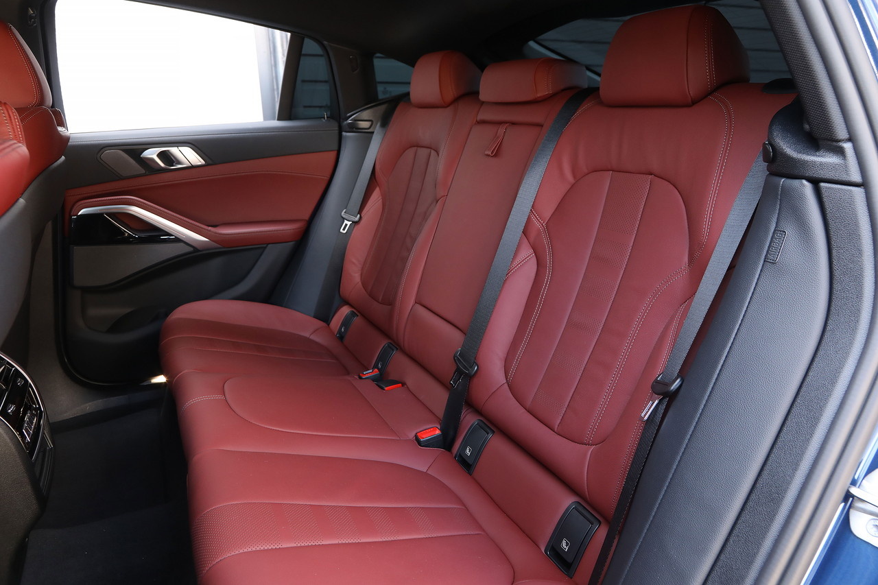 2021 BMW X6 null