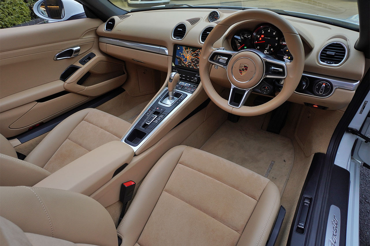 2017 Porsche 718 BOXSTER null