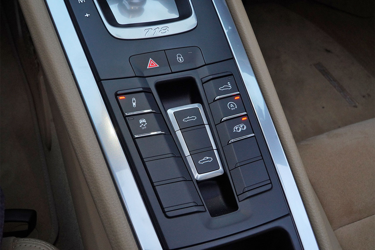 2017 Porsche 718 BOXSTER null