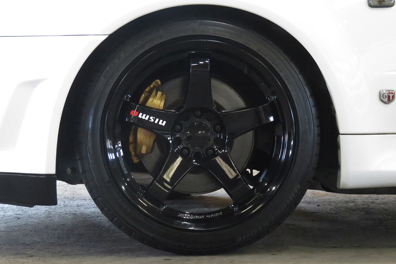 1999 Nissan SKYLINE GT-R R34 GT-R SERIES 1 NISMO 18 inch HKS CUSCO GANADOR