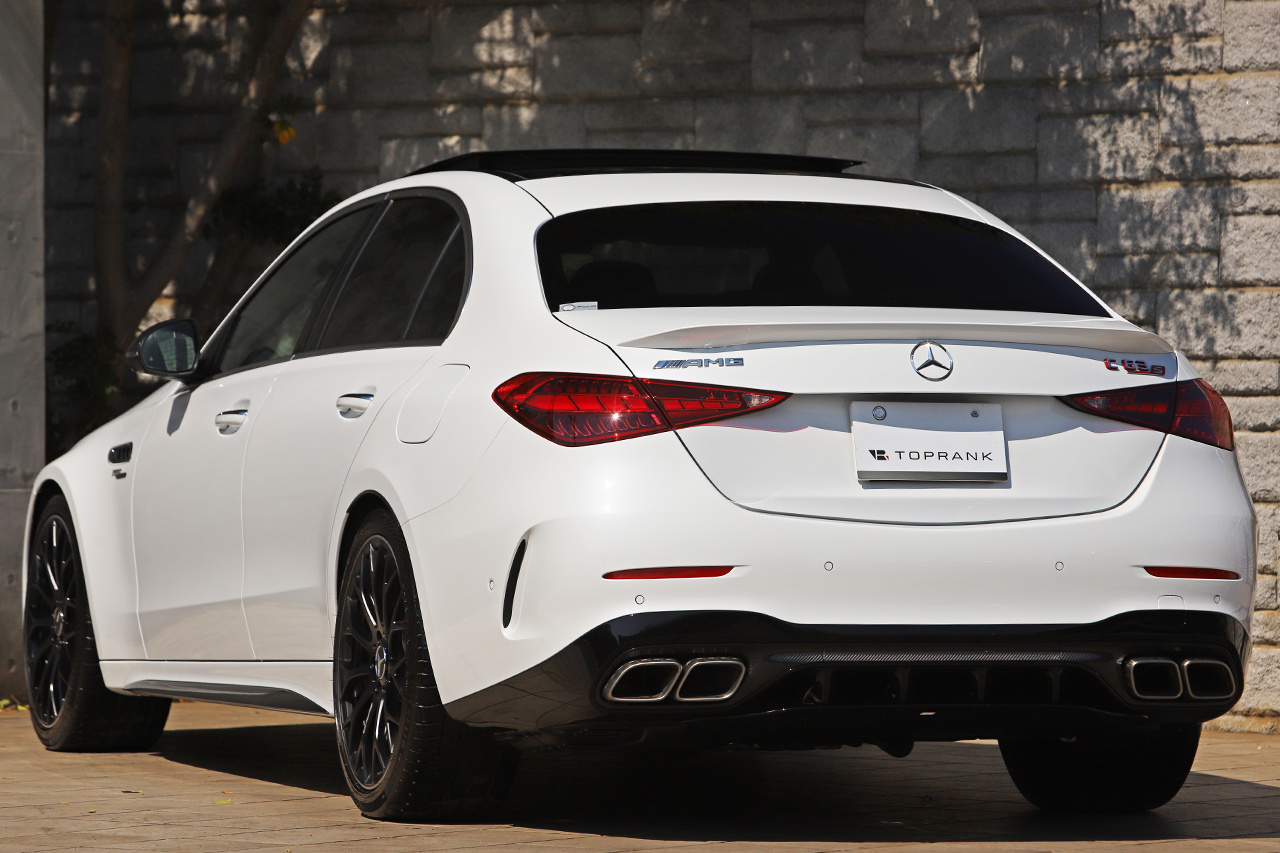 2024 Mercedes-AMG C CLASS 