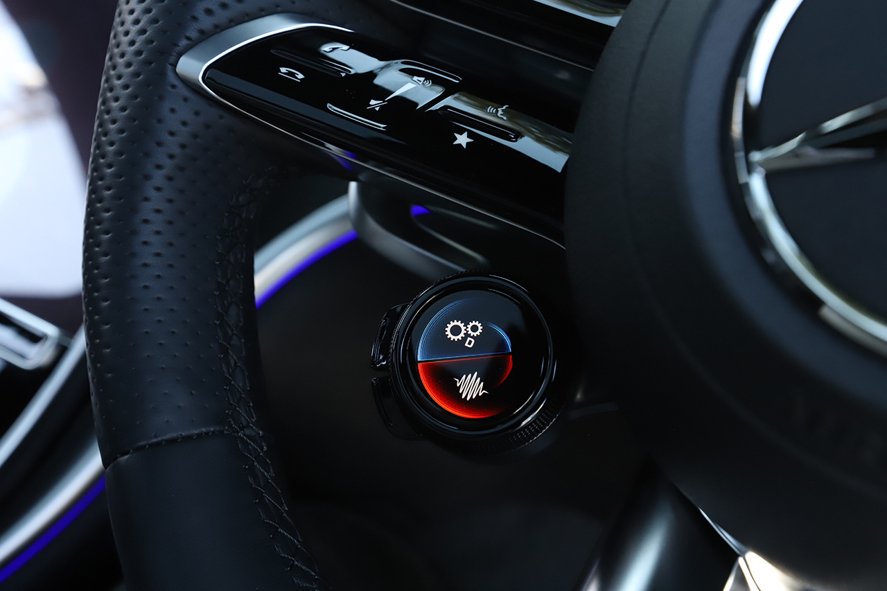 2024 Mercedes-AMG C CLASS 