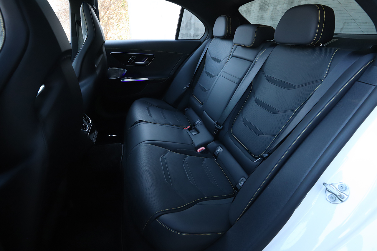 2024 Mercedes-AMG C CLASS 