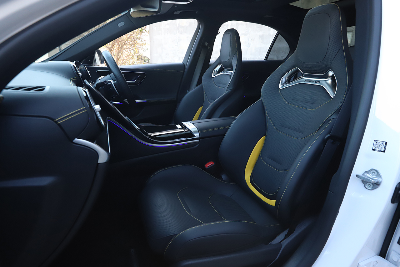 2024 Mercedes-AMG C CLASS 