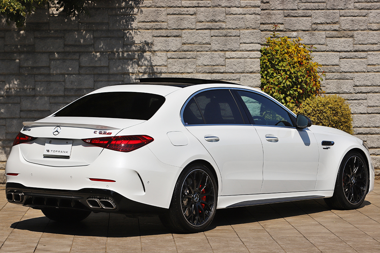 2024 Mercedes-AMG C CLASS 