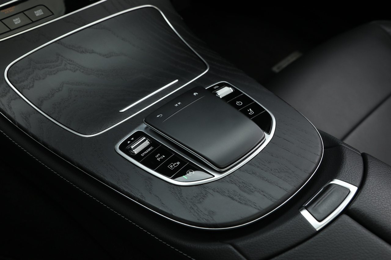 2021 Mercedes-Benz E CLASS null