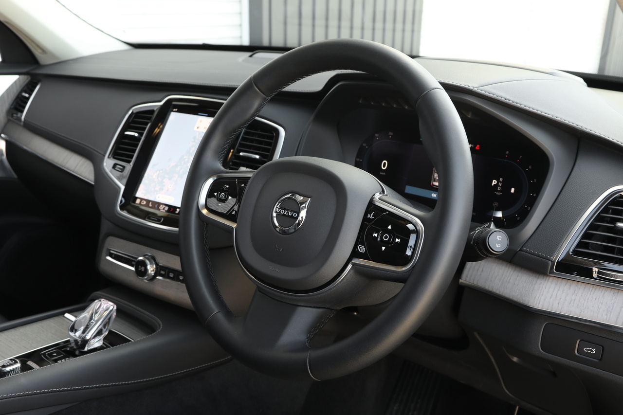 2024 Volvo XC90 null
