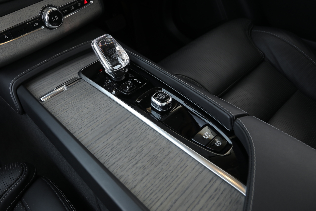 2024 Volvo XC90 null