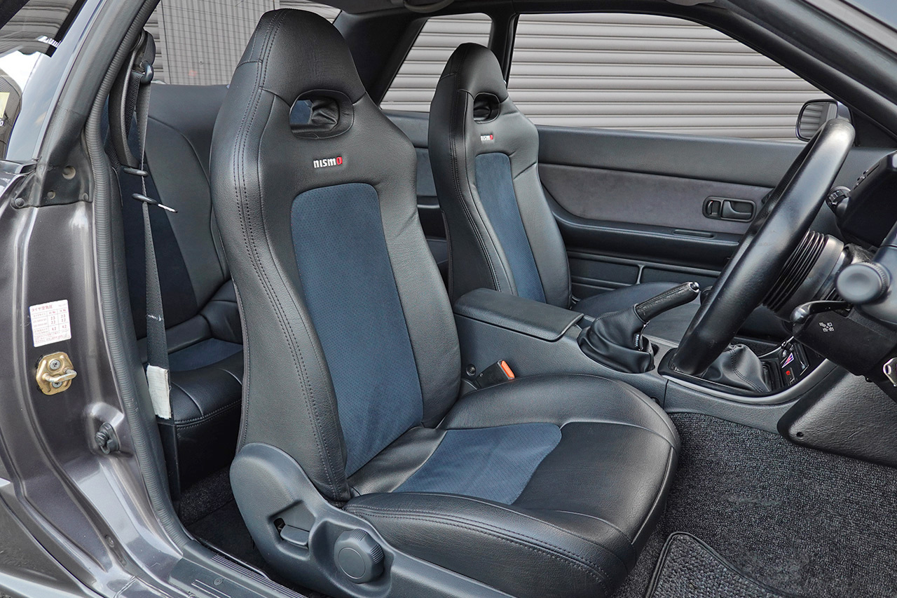 1990 Nissan SKYLINE GT-R BNR32 R32 Skyline GT-R, NISMO Seat Covers, N1 Style Headlights, NISMO Old Logo Tower Bar