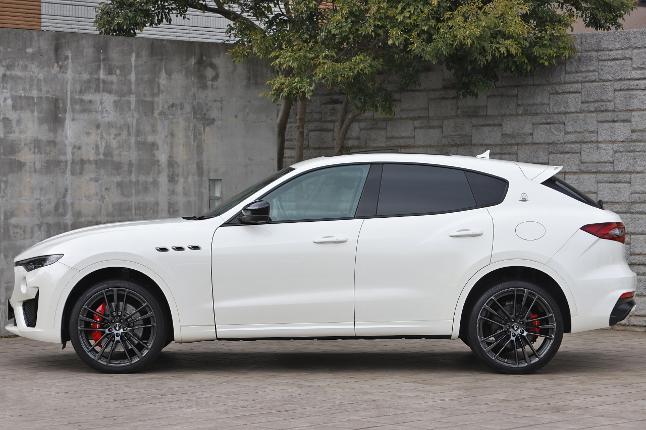 2021 Maserati Levante null