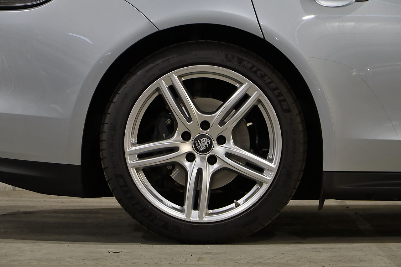 2021 Porsche PANAMERA 