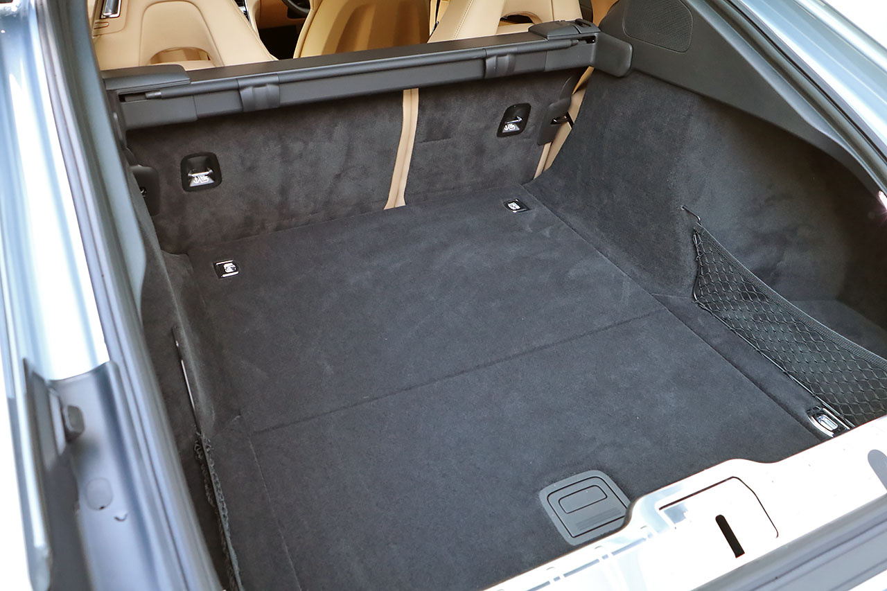 2021 Porsche PANAMERA 