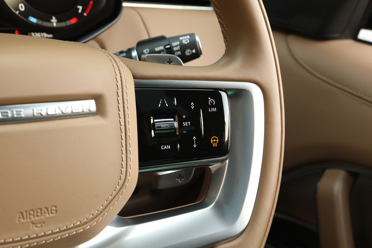 2022 Land Rover RANGE ROVER 