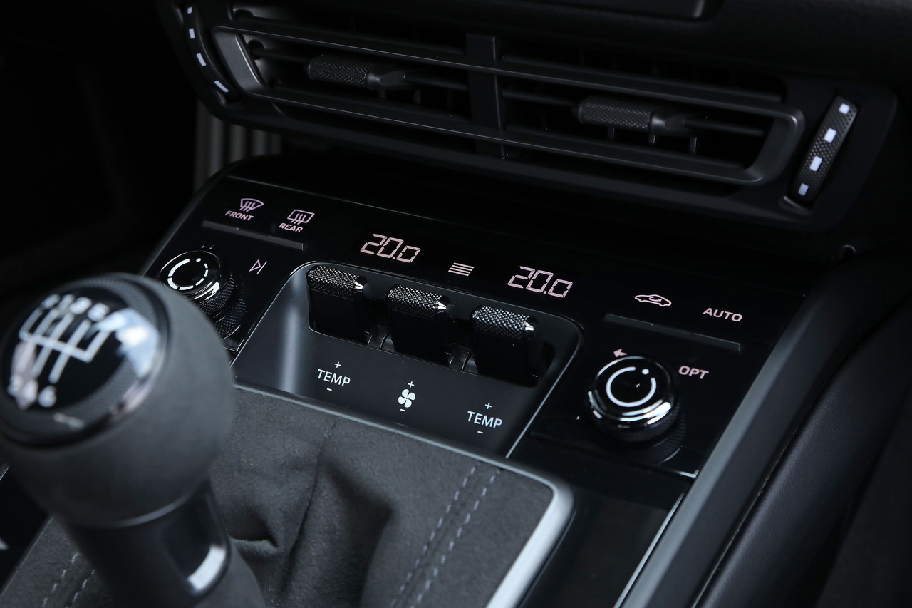 2023 Porsche 911 null