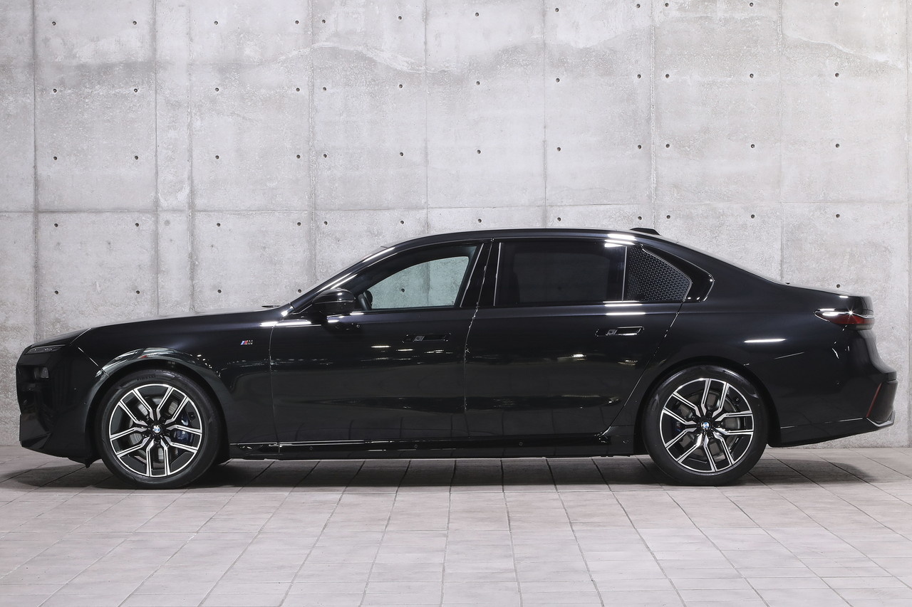 2023 BMW 7 SERIES null